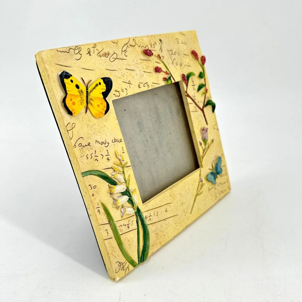 Vintage Style Butterfly‎ Botanical Resin Picture Frame Yellow 3D Floral 3x3